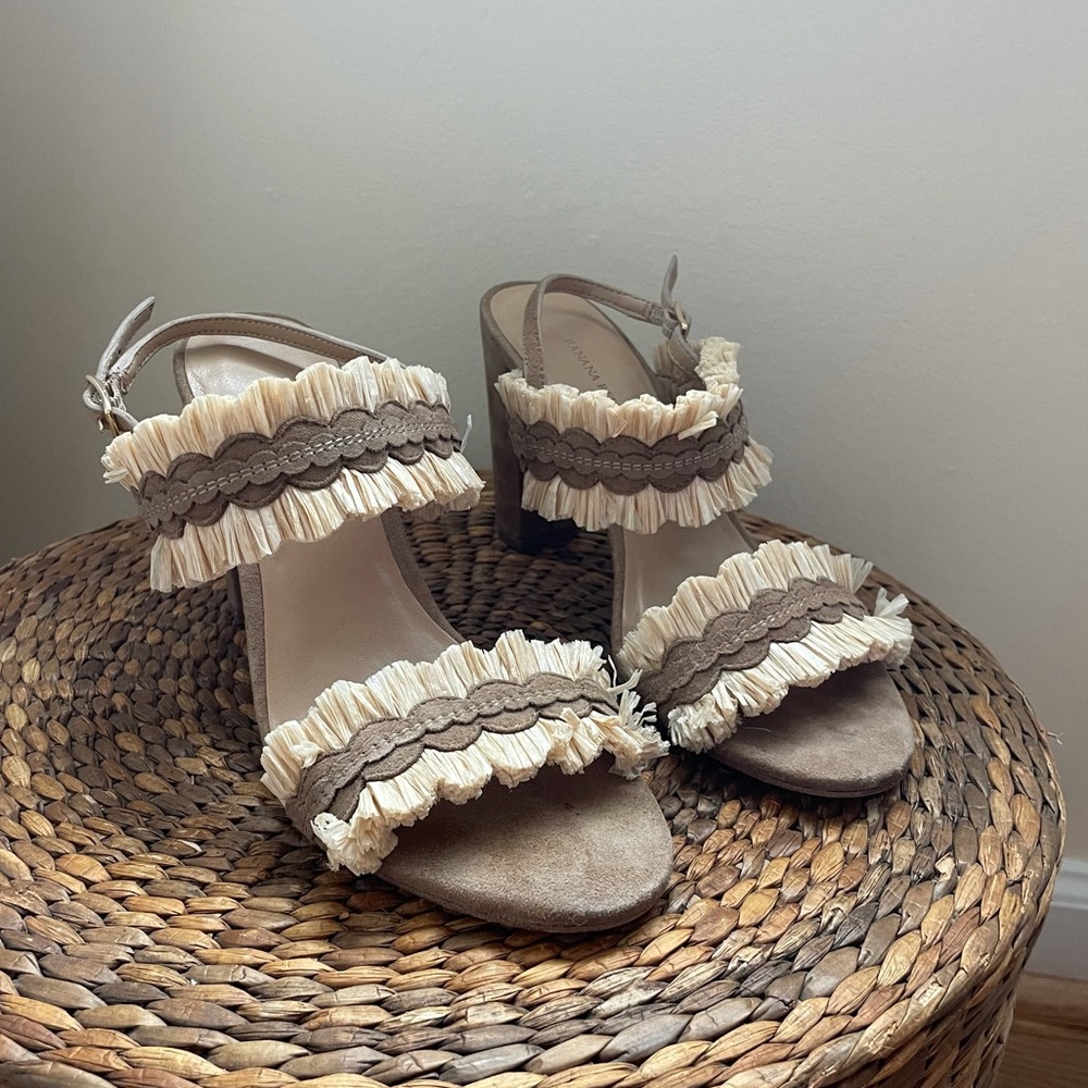 Banana Republic Raffia Heels